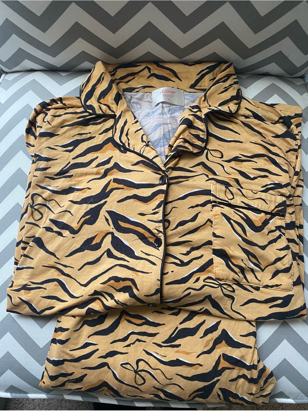 In My Sundays Women's Tiger-Print Pajama Set - Yellow/Black